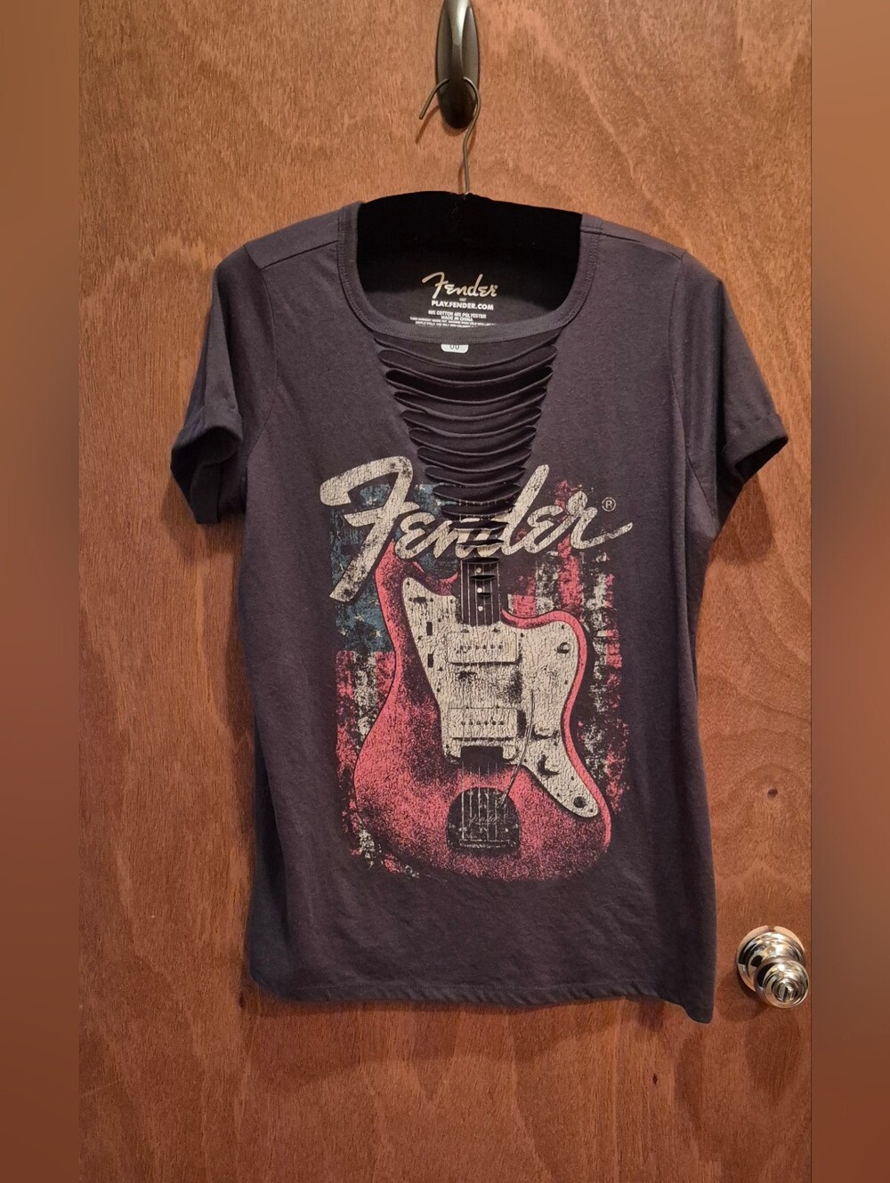 Fender Graphic Slashed Neck Guitar Tee - Charcoal with Red Guitar